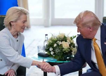 EU suspends approval of US trade deal