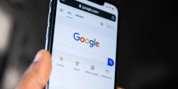 UK wants Google to allow sites, creators to opt out of AI overviews