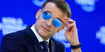 Trump mocks Macron’s sunglasses in Davos speech