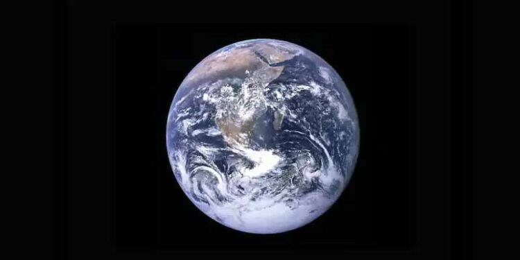 New NASA Study Explains How Earth Got Its Water