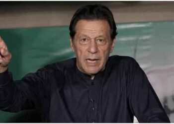 Pak doctors examine Imran Khan in jail after party raises concerns over eyesight