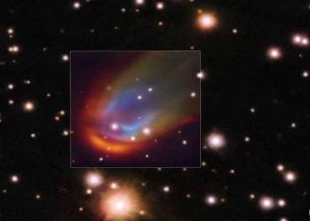 Pic: Astronomers Spot White Dwarf Star Creating A Colourful Shockwave