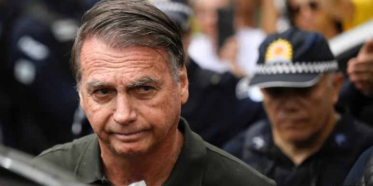 Brazil's Bolsonaro Leaves Hospital After Surgeries, Returns To Prison 1 Brazil’s Bolsonaro Leaves Hospital After Surgeries, Returns To Prison