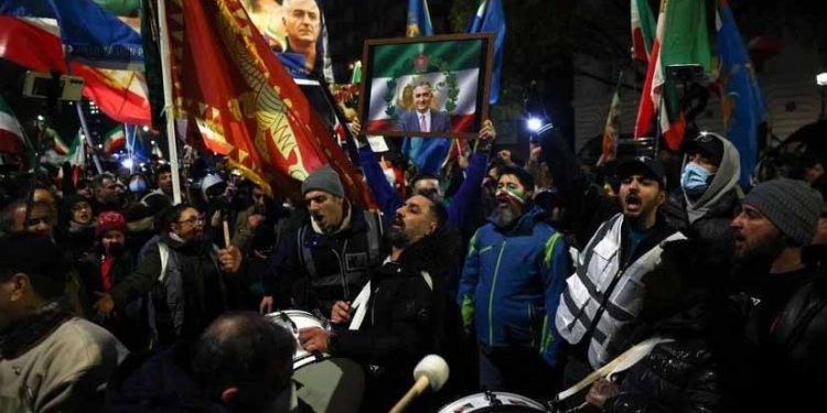 Death toll in crackdown on protests in Iran spikes to 544, say activists