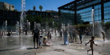 Nearly Half Of World’s Population Could Suffer Extreme Heat By 2050, Oxford Study Warns