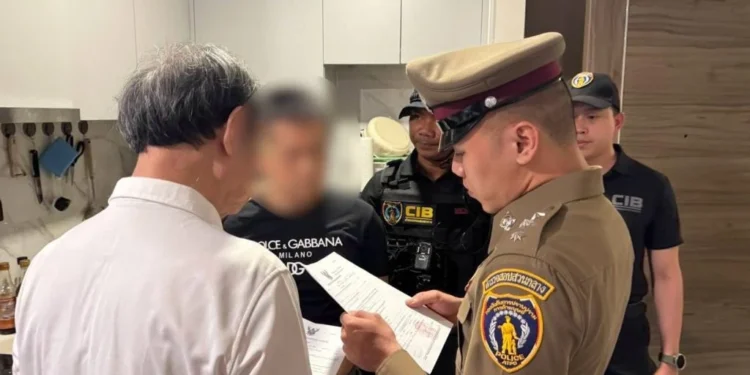 ปคม.ตามจับหนุ่มจีนหนีคดีบังคับเด็กค้ากามมากบดานคอนโดหรูย่านห้วยขวาง