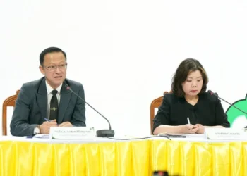 กกต.เคาะพรุ่งนี้ขอนับใหม่ชลบุรี ย้ำหลักฐานต้องชัดอย่าพูดลอยๆ สั่งเอาผิดบุกเปิดหีบ ชี้ยอดแดชบอร์ดไม่เป็นทางการ