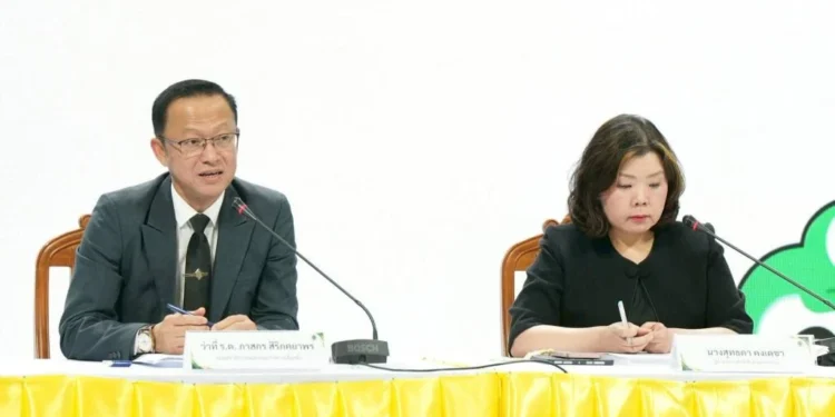 กกต.เคาะพรุ่งนี้ขอนับใหม่ชลบุรี ย้ำหลักฐานต้องชัดอย่าพูดลอยๆ สั่งเอาผิดบุกเปิดหีบ ชี้ยอดแดชบอร์ดไม่เป็นทางการ