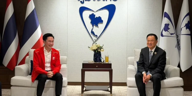 "อนุทิน" ยันพท.หนุนภท.แกนนำจัดตั้งรบ. ขอร่วมมือเดินหน้าเพื่อชาติ ด้วยความราบรื่นและเต็มพลัง 1 “อนุทิน” ยันพท.หนุนภท.แกนนำจัดตั้งรบ. ขอร่วมมือเดินหน้าเพื่อชาติ ด้วยความราบรื่นและเต็มพลัง