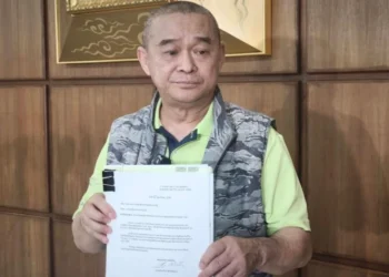 “เรืองไกร” ชี้การขอเลเซอร์ไอดีถึงยินยอมแต่ต้องดู กม. ปัดโยงปมบาร์โค้ด ชี้สเปคเตอร์ซีพรรคได้ประโยชน์เสี่ยงยุบ