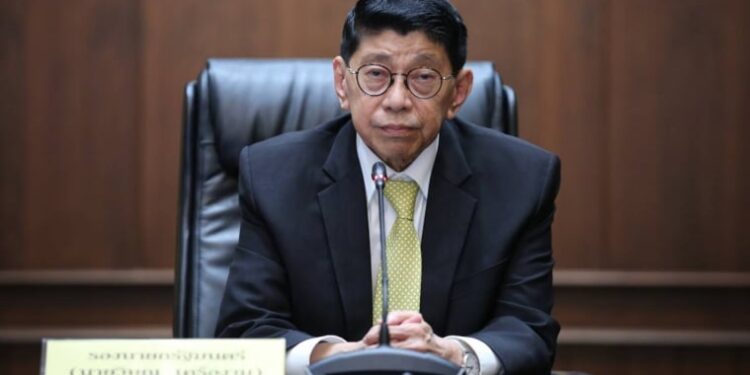 วิษณุ ชี้ปมบาร์โค้ดบัตรเลือกตั้ง เสี่ยงขัด ม.85 หากไม่ลับอาจถึงขั้นเลือกตั้งใหม่ทั้งประเทศ