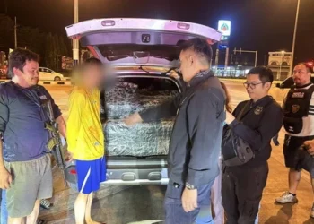 จับยาบ้าล็อตใหญ่ 3.6 ล้านเม็ด พร้อม 3 นักค้ายา กลางสี่แยกอ.ยางตลาด