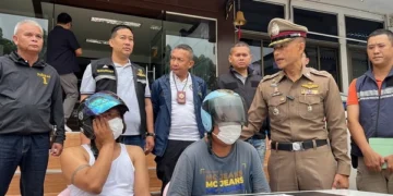 จับ 2 โจรกระจอกร่วมกันหลอกขายรถกระบะราคาถูกก่อนร่วมกันปล้นเอาทรัพย์ลูกค้า