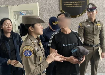 ป.รวบอาแปะฮ่องกง หนีคดีฆ่าฝังดินมาเปิดร้านข้าวต้มย่านลำผักชีนานกว่า 32 ปี