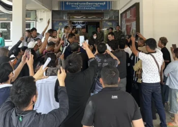 เขต 1 กาญจน์ รองนับใหม่ทั้งเขต หลังพบยอดบัตรเลือกตั้งเกินผู้มาใช้สิทธิ์กว่า 7,000 ใบ