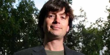 Asos founder Quentin Griffiths dies after fall from 17th floor of Thailand home