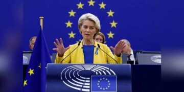 EU recommends service ban for Russian oil exports in new sanctions package