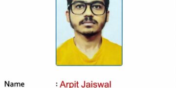 MIS School देवकाली के छात्र अर्पित जायसवाल ने JEE परीक्षा में 99.52 percentile ला कर अयोध्या में किया टाप