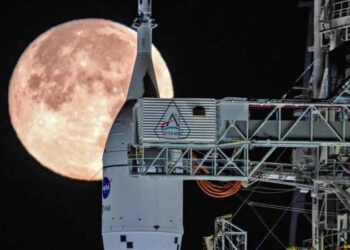 Nasa targets early March to send humans back around the Moon 10 Nasa targets early March to send humans back around the Moon