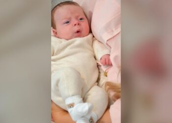 First British baby born using transplanted womb from dead donor 3 First British baby born using transplanted womb from dead donor