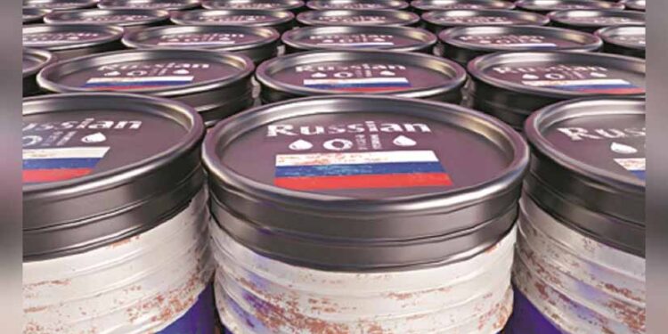 Record discounts on Russian oil to China aim to lure demand as India wavers