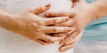 Chinese Influencer Under Fire For Posting Wife’s 23-Hour Labour For Views: “Shameless Marketing”