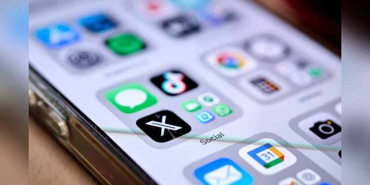 Spanish govt plans to ban social media access for children under 16