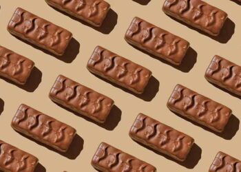 How ultra-processed foods affect our gut microbiome