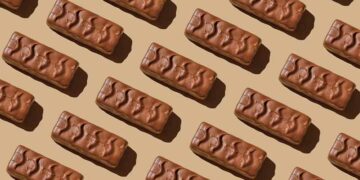 How ultra-processed foods affect our gut microbiome