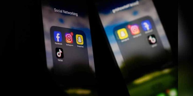 YouTube lawyer sees no addiction from half hour of videos a day in trial