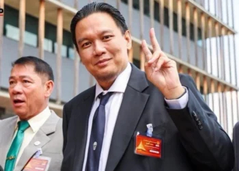 “ไผ่” โวรู้นานแล้วกธ.อดร่วมรบ. รับ “ธรรมนัส” เคยหยอกนั่งปธ.สภาฯ เหตุคุณสมบัติตำแหน่งนี้ไร้ปัญหา