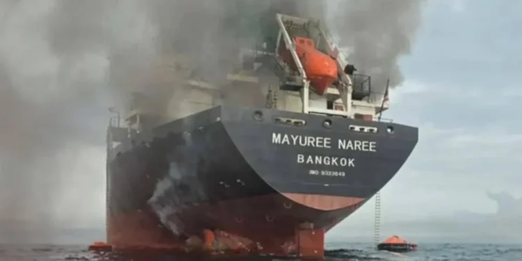 “อ.อัจฉราวดี” จวกยับ! PSL ดึงดันฝ่าคำเตือน 65 ครั้ง ทำ “มยุรี นารี” ถูกถล่ม ห่วงผลประโยชน์เอกชนทำชาติเสี่ยงเสียสมดุลการทูต