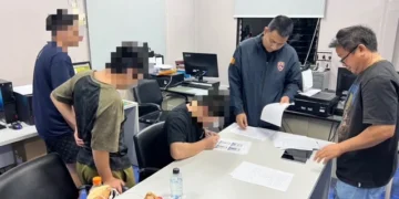 ตม.กาญจนบุรีรวบ 3 จีนลอบเข้าเมือง ซุกรีสอร์ตกลางเมือง สารภาพลัดเลาะชายแดนไทย-ลาว