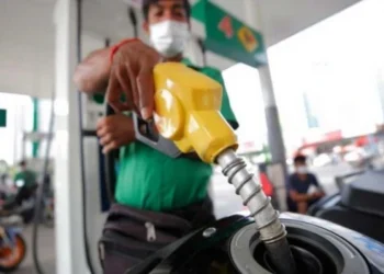 รมว.พลังงานกัมพูชารับมีน้ำมันสำรองไม่ถึง 30 วัน