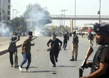 Pakistan in Chaos: Military Courts to Try Gilgit-Baltistan Security Site Attackers