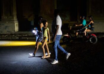 Cuba’s power grid collapses again amid deepening energy crisis