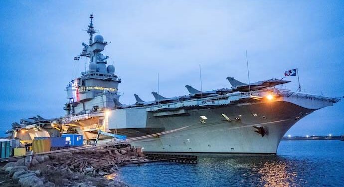 How an officer's daily workout gave away French aircraft carrier's location 1 How an officer’s daily workout gave away French aircraft carrier’s location
