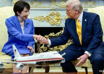 “Why Didn’t You Tell About Pearl Harbor?” Trump’s Quip Makes Japan PM Awkward