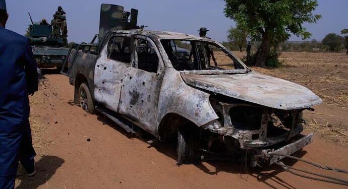 Militants in Nigeria kill 10 security forces and 1 resident in armed ambush