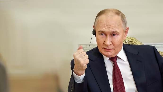 No one can foresee fallout: Putin warns Gulf war could rival COVID chaos