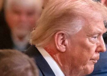 White House doctor says Trump using preventative skin treatment for neck redness