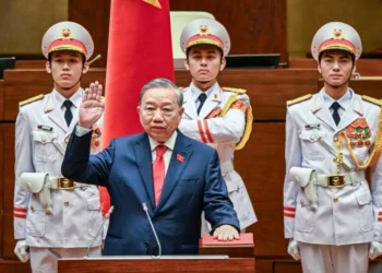 เวียดนามเลือกหัวหน้าพรรคคอมมิวนิสต์เป็นประธานาธิบดี คุมพรรค-รัฐเบ็ดเสร็จ