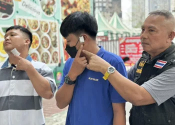 สองพี่น้องร้อง ป.ช่วย! ถูกขาใหญ่แทงคอ-ตีบ้องหูสาหัส
