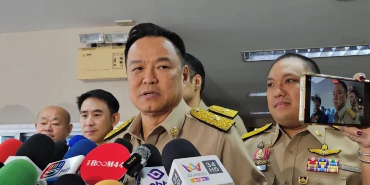 นายกฯ ห่วง ปชช.ชายแดนไทย-เมียนม่า เตือนสู้รบอย่าให้กระทบไทย – วางตัวหัวหน้าคณะพูดคุยสันติสุขใต้แล้ว