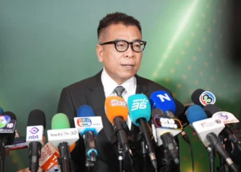 กกต เตรียมยื่นบัญชี 11 พยานสู้คดีบาร์โคดบัตรเลือกตั้ง ยันทำเป็นความลับตลอดไปได้