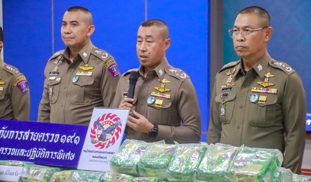 รวบแก๊งค้ายาฝั่งธนฯ ดัดแปลงรถตู้ทำช่องลับ ลอบขนไอซ์ 300 กก.