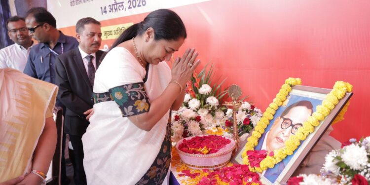 Ambedkar Jayanti Boost for Delhi: CM Rekha Gupta Launches Smart Water ATMs in Shalimar Bagh