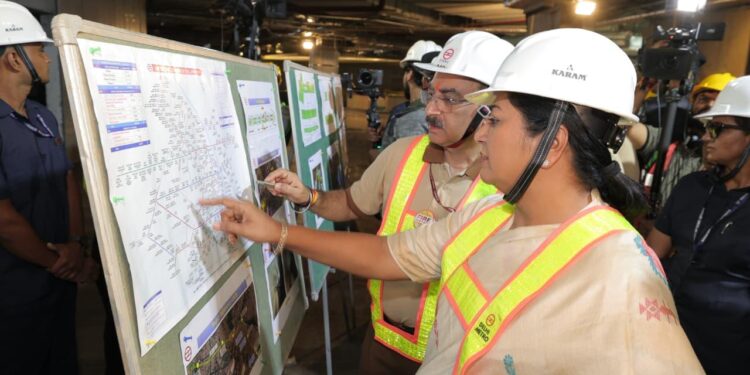 Delhi Chief Minister Rekha Gupta Conducts Surprise Check on Metro Phase-4, Pushes Deadline Discipline