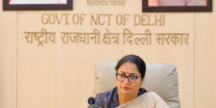 Delhi on High Alert as CM Rekha Gupta Pushes Heatwave Preparedness Plan