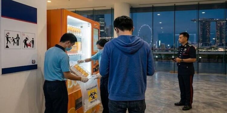 French Student Faces Over Two Years In Jail For Licking Straw In Singapore Vending Machine